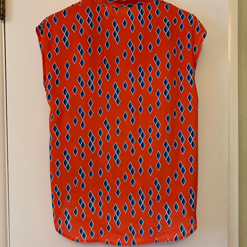 Fresh spring top - Picture 2 of 3